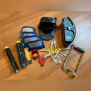 iRobot Roomba Charging Base, Extra Parts & Filters